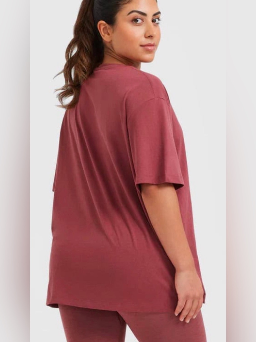 NWT [Oner Active] Classic Oversized Lightweight T-Shirt Rosewood (red) Womens XL - Picture 2 of 12
